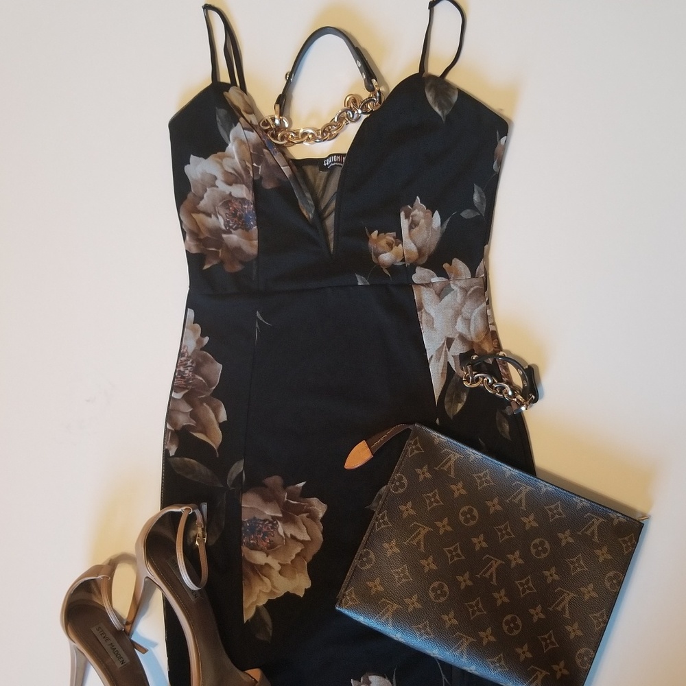 A must have dress!